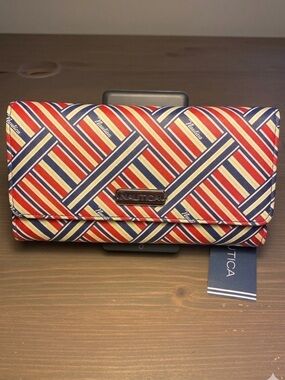 Nautica RFID Wallet Double Snap Closure Red & Blue
